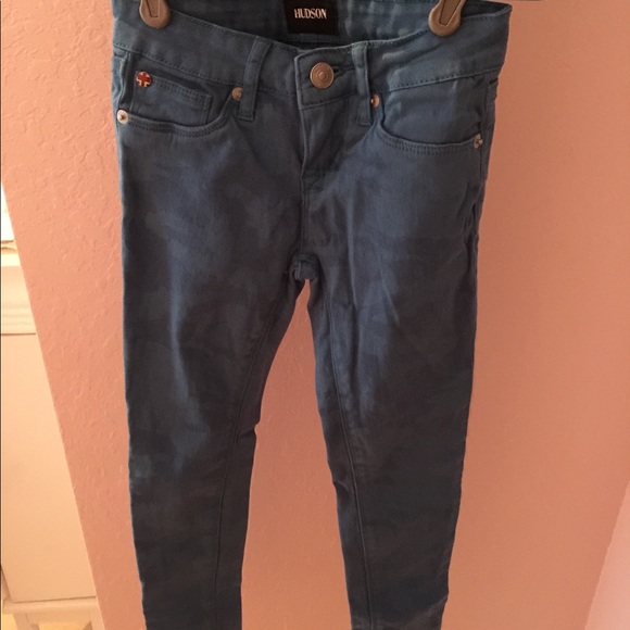 Like new Hudson jeans for girls - Picture 3 of 3